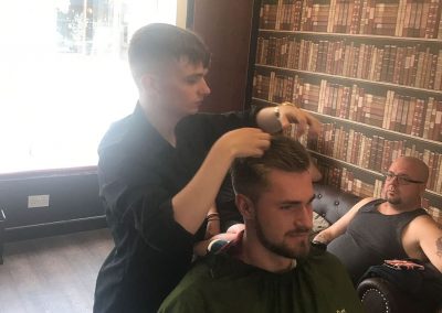 head2head-barbers-cowgate-03